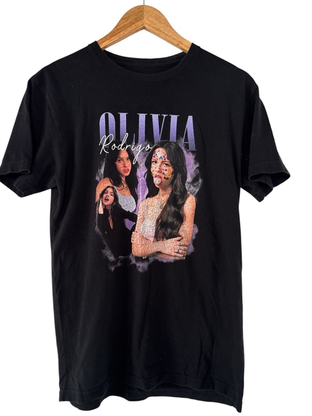 Olivia Rodrigo Black Graphic Tee - Olivia Rodrigo Short Sleeve Top EUC